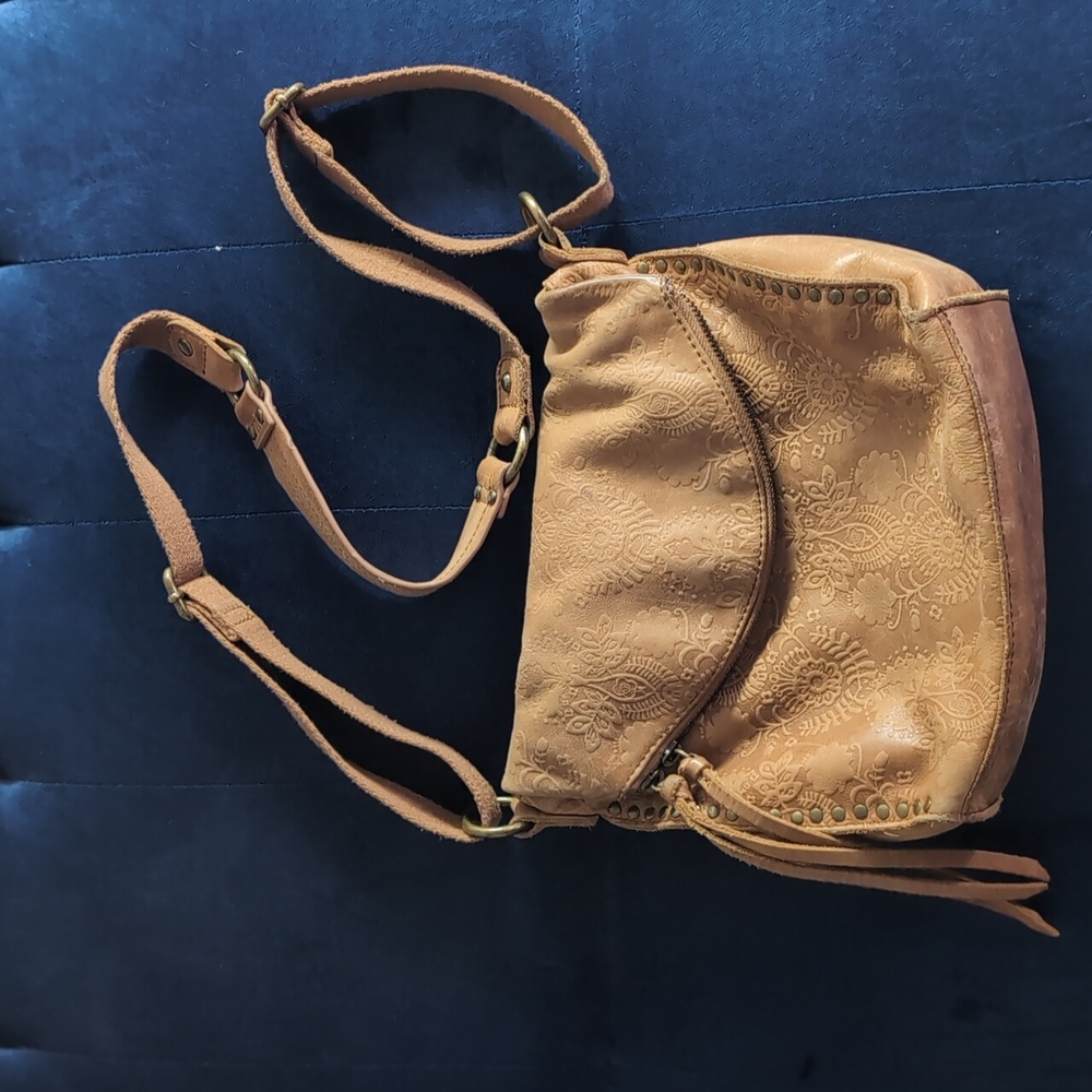 🫰🏼 Mandala Grommet The Sak Tan Leather Silverlake Crossbody